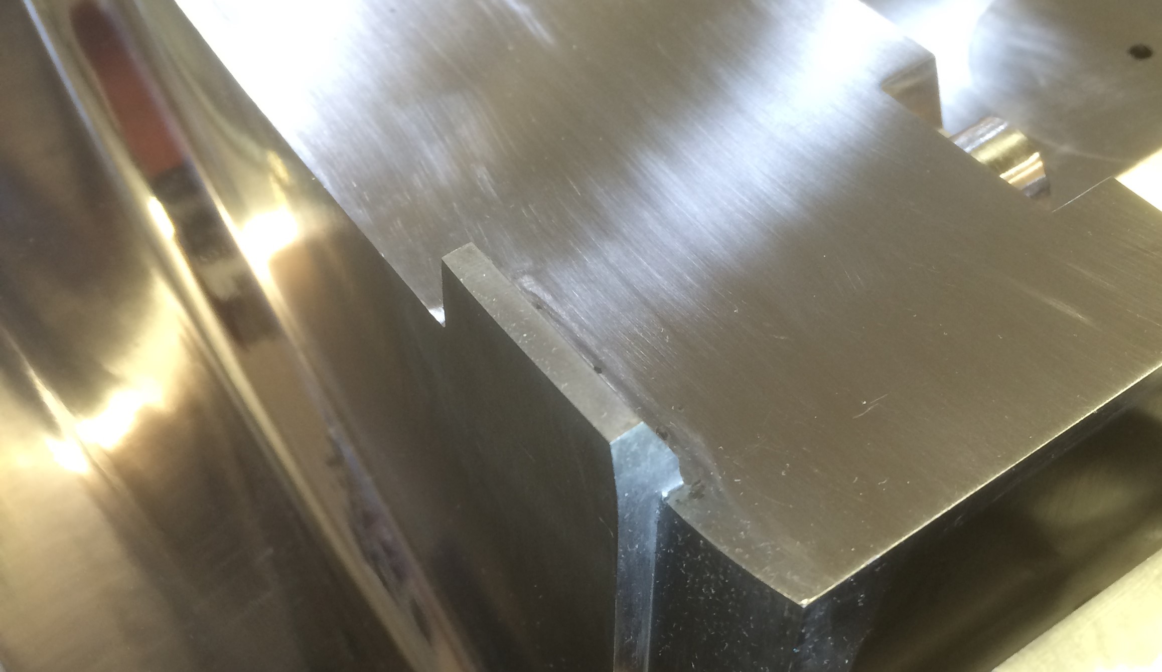 Photo of Welded Area After Polishing SPI C1 Finish View 2